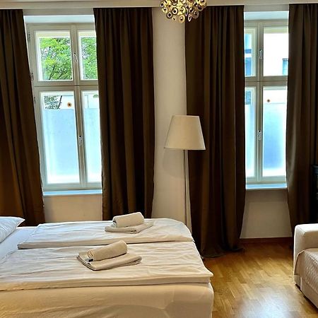 Casa Nostra - Zentrale Wohnung Am Augarten Vienna Esterno foto